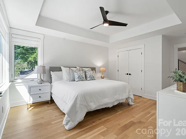 3008 Holt St — Photo 35