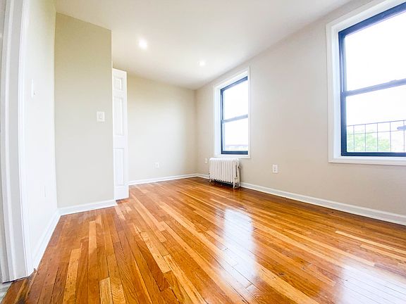 5th image of 21-51 27th St #B1