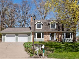 1415 N Danube Rd, Minneapolis, MN 55432