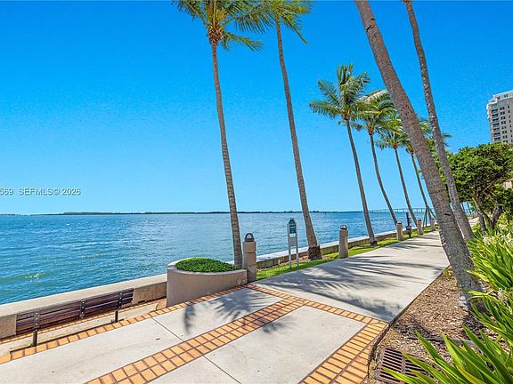 2nd image of 540 Brickell Key Dr APT 1514