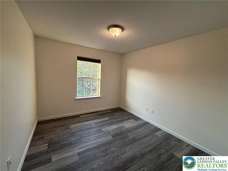 5054 Dale Trl — Photo 12