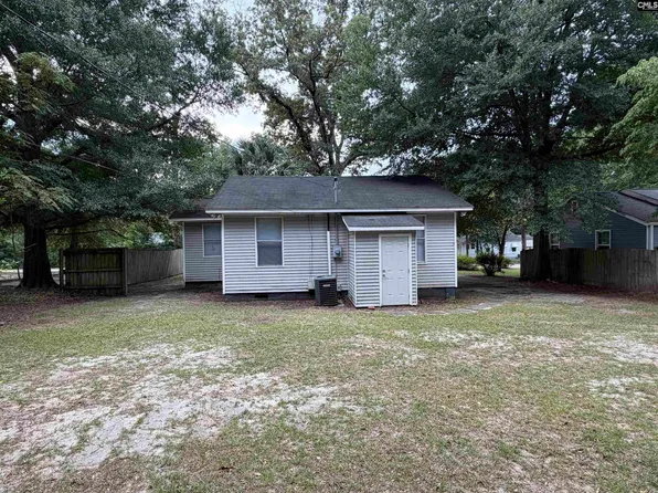 9 Kingsgate Dr, Columbia, SC 29205