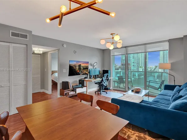31 SE 5th St APT 1505, Miami, FL 33131