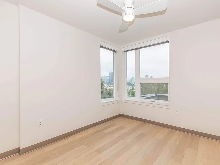 Beacon Pacific Village Apartments — Photo 55