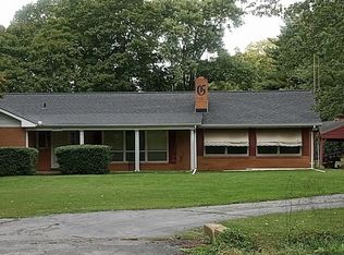 16528 Lappans Rd, Williamsport, MD 21795