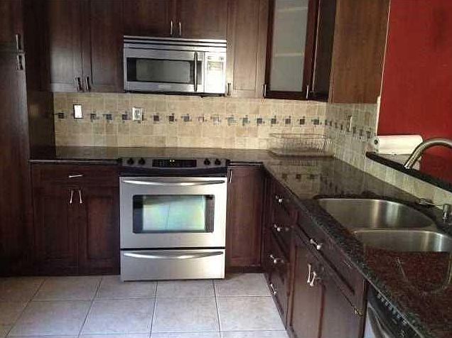 2nd image of 3546 Magellan Cir
