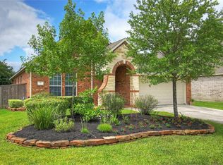 7 Jester Oaks Pl, Spring, TX 77381