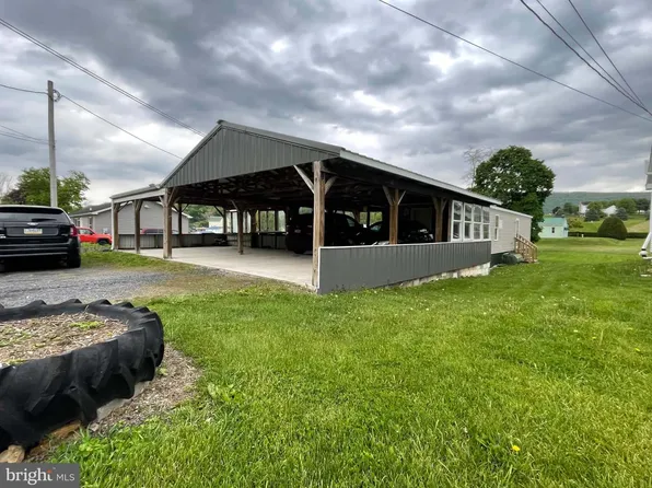 1922 Glenwood Ave, Lewistown, PA 17044