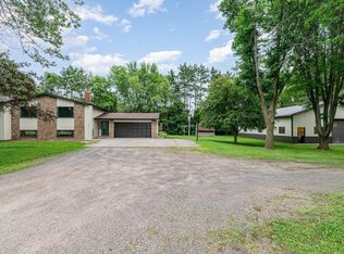 10604 95th St NE, Otsego, MN 55362
