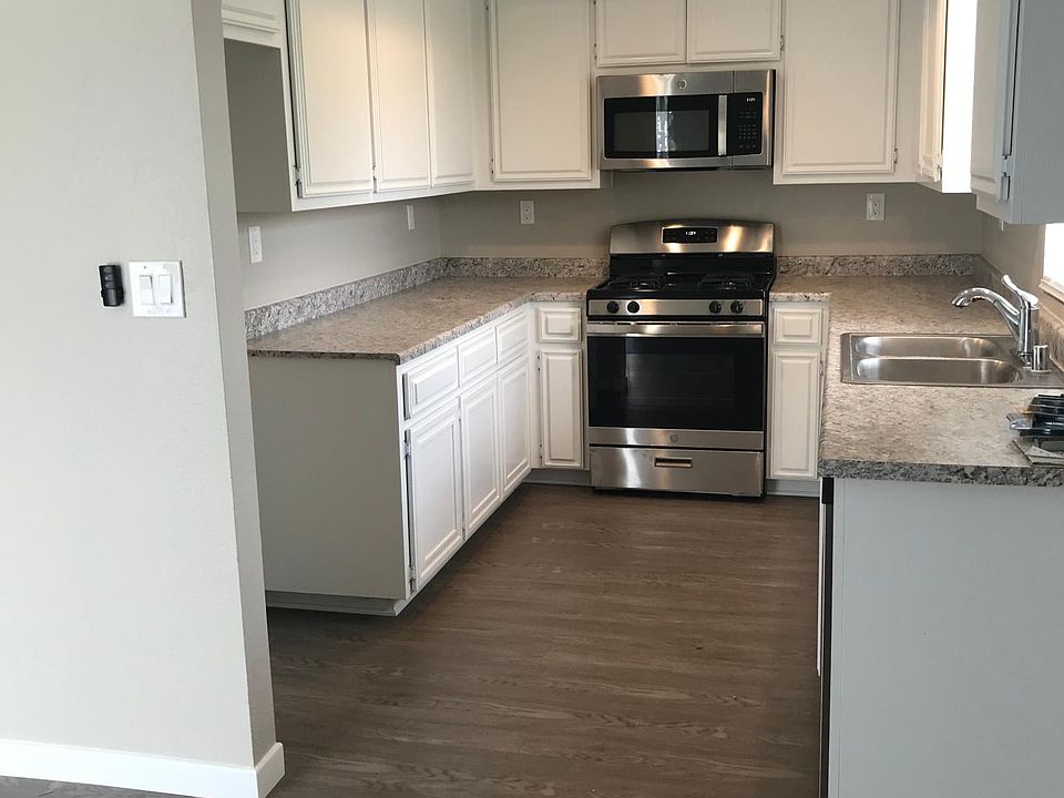 1st image of 405 N Dalton Ave APT 4