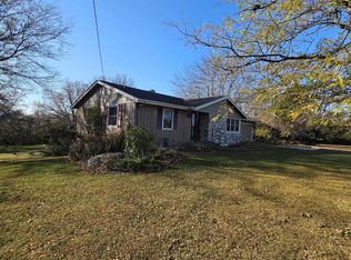 1825 W Lake St, CHILTON, WI 53014