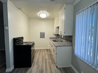 8814 Topanga Canyon Blvd #19, Canoga Park, CA 91304