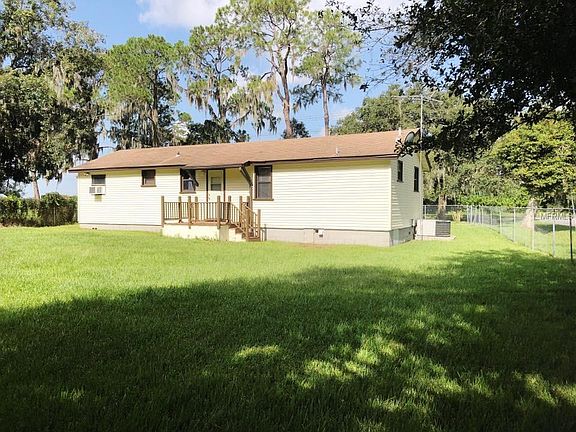 4th image of 1201 E Lake Parker Dr