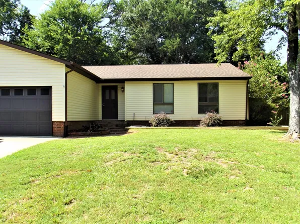 7319 Shadowlake Dr, Charlotte, NC 28226