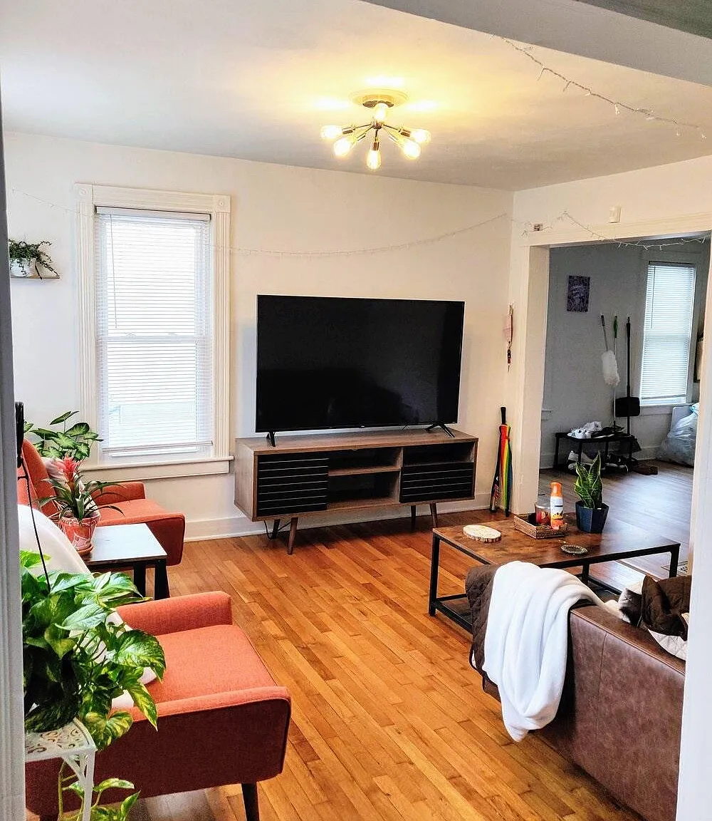 66 Saint John Ave — Photo 4