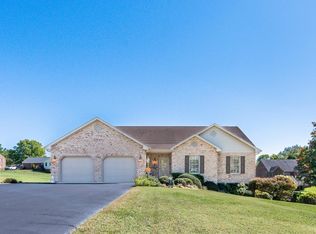 1704 Wycliffe St, Bedford, VA 24523