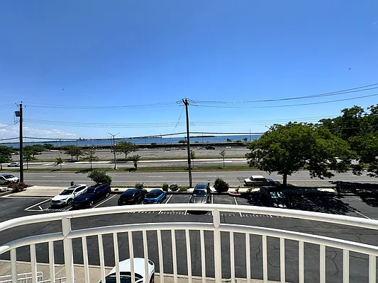 Rented by Dwell Residential Inc | media 8