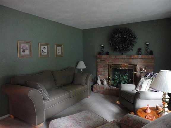 4th image of 25805 Meadow Oak Ln