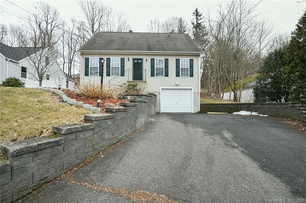 358 Swain Ave, Meriden, CT 06450 Zillow