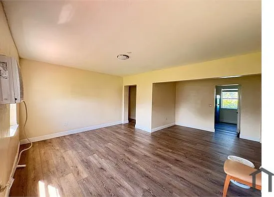 425 NE 82nd St #1 — Photo 8
