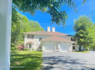 1203 Buckingham Cir, Middletown, NJ 07748