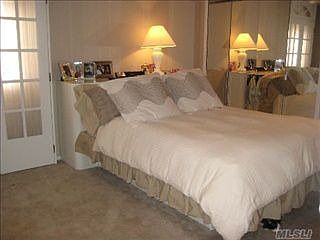 3rd image of 2578 Harvard Ln