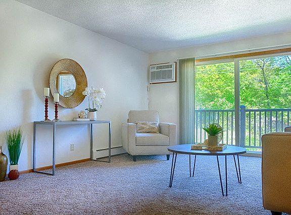 2nd image of 5600 Grandview Blvd #5616-214