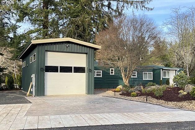 1st image of 85313 Glenada Rd