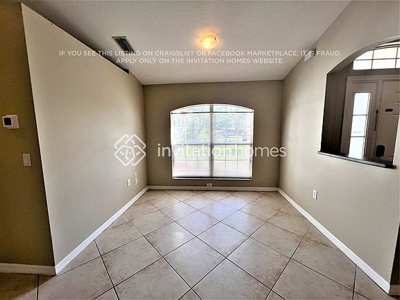 3rd image of 850 Hancock Ave