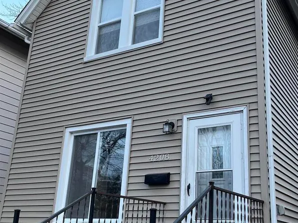 4208 6th Ave, Rock Island, IL 61201