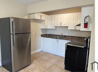 5811 NW 17th Pl APT L, Fort Lauderdale, FL 33313