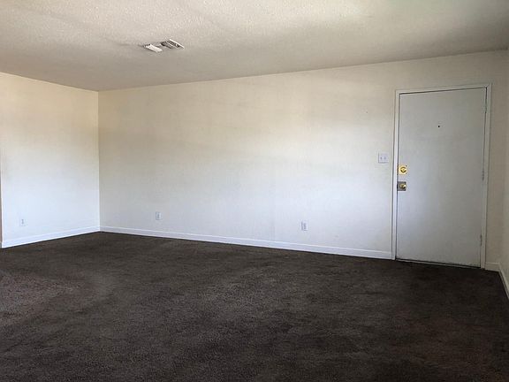 4th image of 3638 Bellinger Ct APT C
