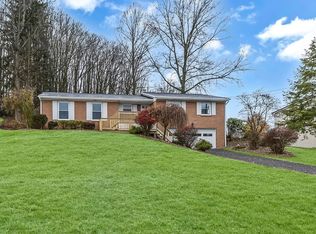 705 Tara Dr, Ellwood City, PA