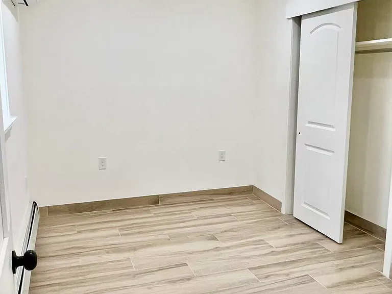 75 Alexander St #2 — Photo 9