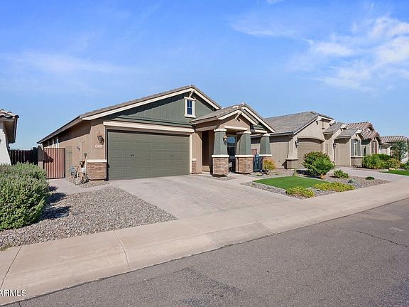 5th image of 41266 W Carlisle Ln