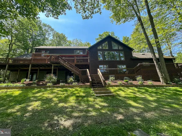 421 Penn Cove Rd, Oakland, MD 21550