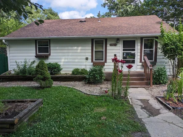 5525 Maple St, Hobart, IN 46342