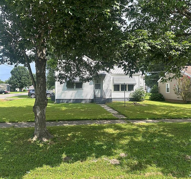 2nd image of 602 S 3rd St