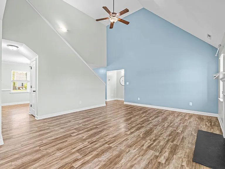 205 Tappi Ter — Photo 16