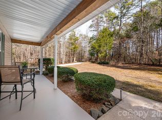 7710 Walkup Rd, Waxhaw, NC 28173