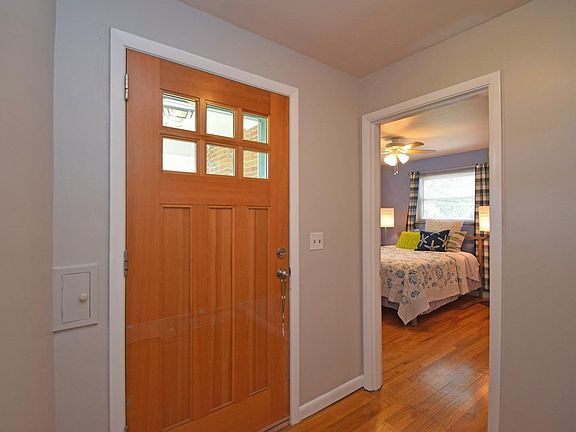 4th image of 1037 Alnetta Dr