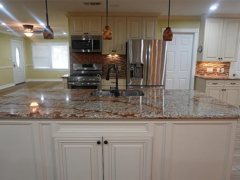 7506 Dearborn St — Photo 5