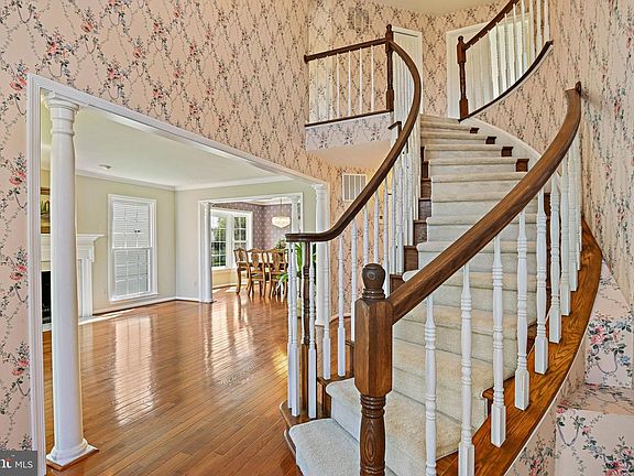 4th image of 3514 Armfield Farm Dr