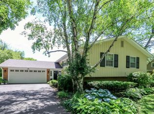 242 Brookbridge Rd, Trout Valley, IL 60013