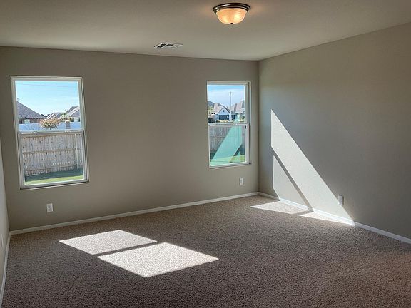5th image of 2025 S 14th St