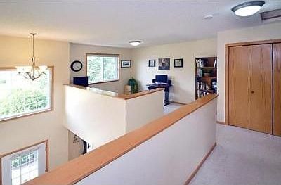 3rd image of 1076 Lovell Ave