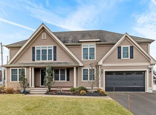 6 Leblanc Ln, Waltham, MA 02452