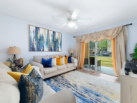 5th image of 4041 San Marino Boulevard #102