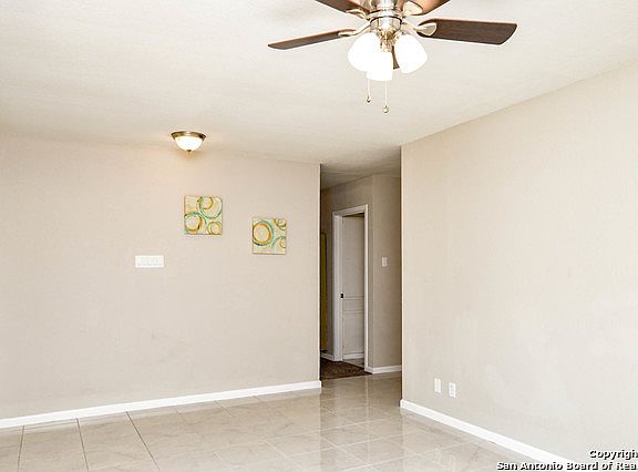 5th image of 6022 Lark Valley Dr