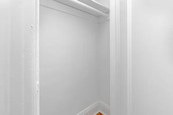 Rented by Modern Spaces | media 9